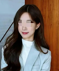 ���ݰ����ۿ�ҽԺԺ���ַ���Ů���ۣ�˫����Ƭ�س���