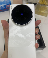 [����]Vivo X300Ultra���䣬��С���݋��ֲ����