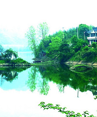 �𺳣��������ˮ���������һ���Ŵ壡���Ͻ־���ͼ