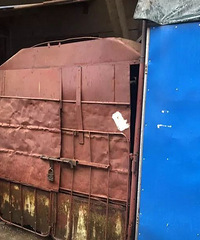 Σ�գ���������һ�Ͼ���¥��������һ���������ž�������