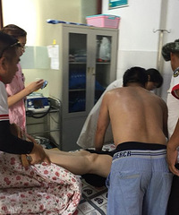 ���۰��ο�ͻȻ������ʣ���Ⱥ��ʱ�ϵ�