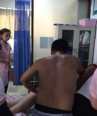 ���۰��ο�ͻȻ������ʣ���Ⱥ��ʱ�ϵ�