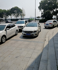 �������۾��������ʣ�����ͨ��û���绰����ϵ����