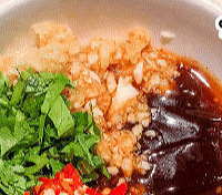 9�������Ϲ��ԣ�����һ���ʺ���