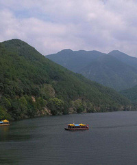 ������������ط��в���������ȥ������԰����Ҫ��һȦ