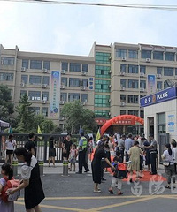 �������ֿ�ѧ�ˣ���������Щ·������ӵ��