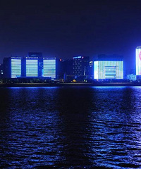 �����������ĵƹ���ʱ������ˣ����ڴ���