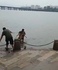 他救了我孙子一命!