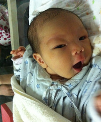 "我就是传说中的顺产转剖腹的妈妈--妇保4.8惊心动魄生产记"