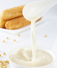 空腹喝豆浆要不得 初秋豆浆食用9禁忌