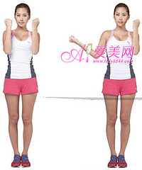 "哑铃健美操 美腿瘦手臂 还你紧致纤长四肢"