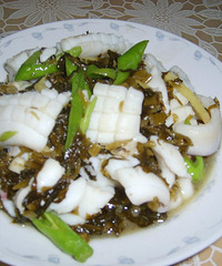 倒笃菜炒墨鱼仔