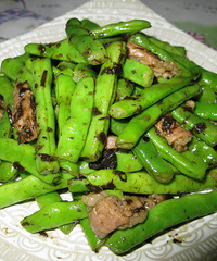 "橄榄菜肉片四季豆"
