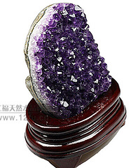 "招财聚气净化消磁天然紫水晶簇摆件"