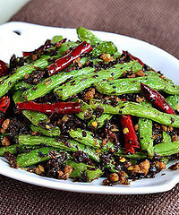 "干煸四季豆"