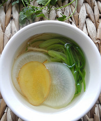 春日治疗小儿发烧的食疗小偏方—香菜白萝卜生姜汤