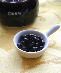 "风靡全国的不生病养生配方——醋泡黑豆"
