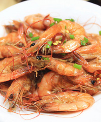 "【夏日小海鲜】清蒸鲜带鱼+油爆小明虾"
