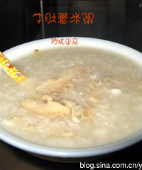 "牛肚薏米粥"