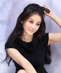 中戏校花甜美复古写真 人称氧气派才女