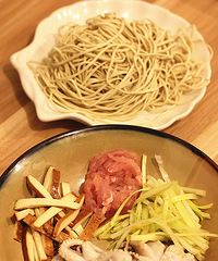 【深夜食堂】+ 八爪鱼拌面