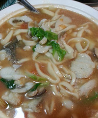 "【每日一款爱心早餐】鲈鱼菌菇手擀面"