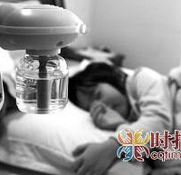 "通宵点蚊香液致孩子中毒 1岁半宝宝发烧呕吐"
