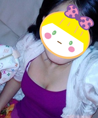 "产后如何丰胸 一招解决胸部下垂外扩"