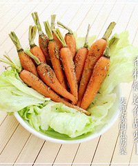 迷你胡萝卜大变身——带有异国风情的香料烤迷你胡萝卜