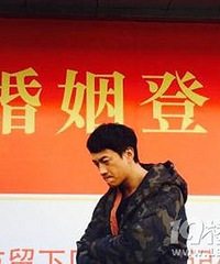 都已经被拍到这样的照片了 还不承认