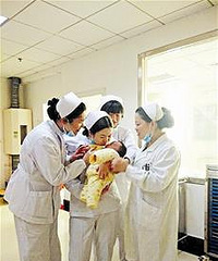 "引产手术后孩子仍然活着 父母与医院扯皮不管了 【图】"