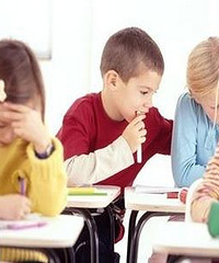 "小学一年级成绩不好怎么办?家长该特别担心吗?"