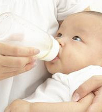 "哺乳期能用花露水吗?自从那次用了之后就怕了!"