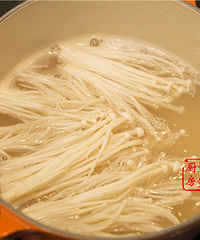 【曼步厨房】沙茶牛肉煲