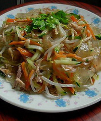"绿豆粉皮怎么吃,凉拌热吃都可"