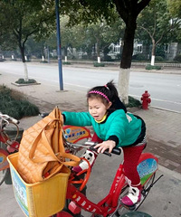 "【亚运宝宝】+我是小小运动健将乐乐,我为杭州亚运加油"