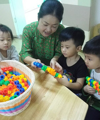 "倾情奉献 爱心浇灌——杭州市东园婴幼园孙菁老师"
