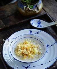 秋季养生——鸡肉丝瓜油条粥