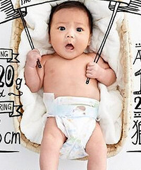 一看眼睛就知道得了老妈的真传