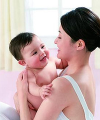 "产后出现副乳怎么办?有它就放心了"