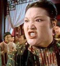 莫名其妙在公交上被陌生大妈骂不要脸!我该不该怼回去?