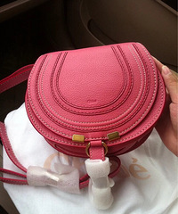 ȫ����Ʒchloe, �Լ����Եģ��е���