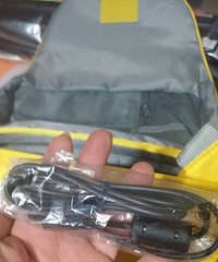 尼康d7100 带三脚架 全国联保 全新 还有