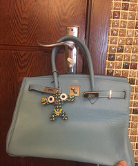 �߷£���ɫ�����һǧ�࣬����ȫƤ��500