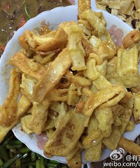 【家乡美食】大东北锅包肉+酥黄菜,你听说过吗?
