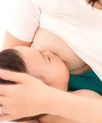 "新生儿喂养的9种不当行为 宝妈你中枪了没"
