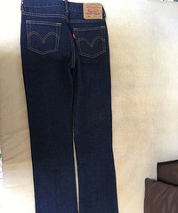 里维斯直筒牛仔裤,裤长96cm,w24,