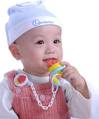 幼儿日常护理,小儿长痱子怎么办?