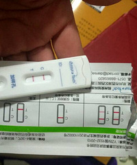 "早孕试纸 CT区域都是有一条杠,但是使用说"