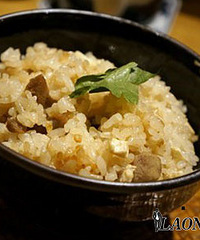 "日式牡蛎炊饭 不一样的美食"